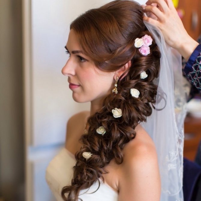 ( 240 фото) Свадебные прически на длинные волосы с фатой